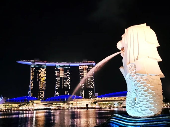 �̰����� ũ����